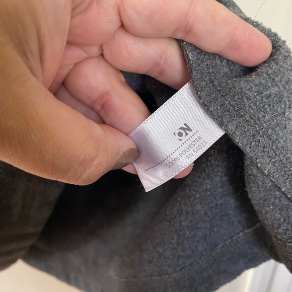 Old Navy Gray Fleece Pullover Sweatshirt Men’s Size XXL Quarter Zip Warm Top - Picture 5 of 8